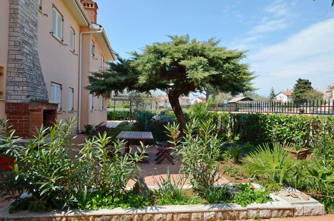 Villa Di Te Nema Pula Extérieur photo